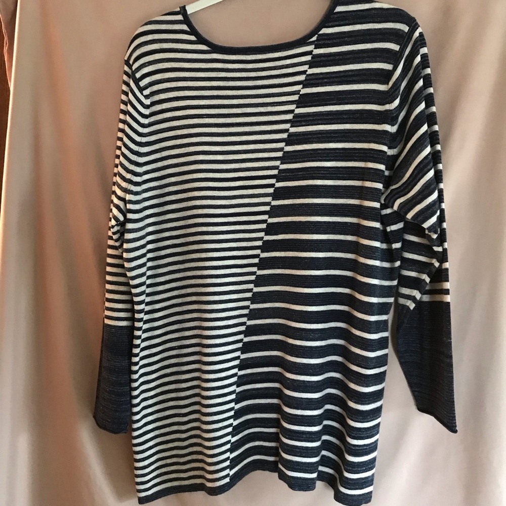 NIC + ZOE long sleeved pullover